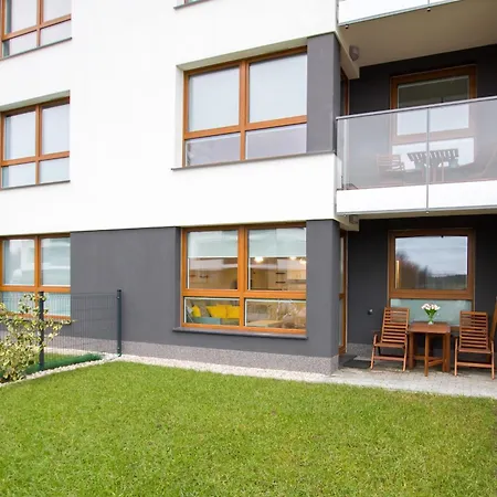 Przestronny Z Tarasem I Parkingiem W Gdyni By Renters * Gdynia